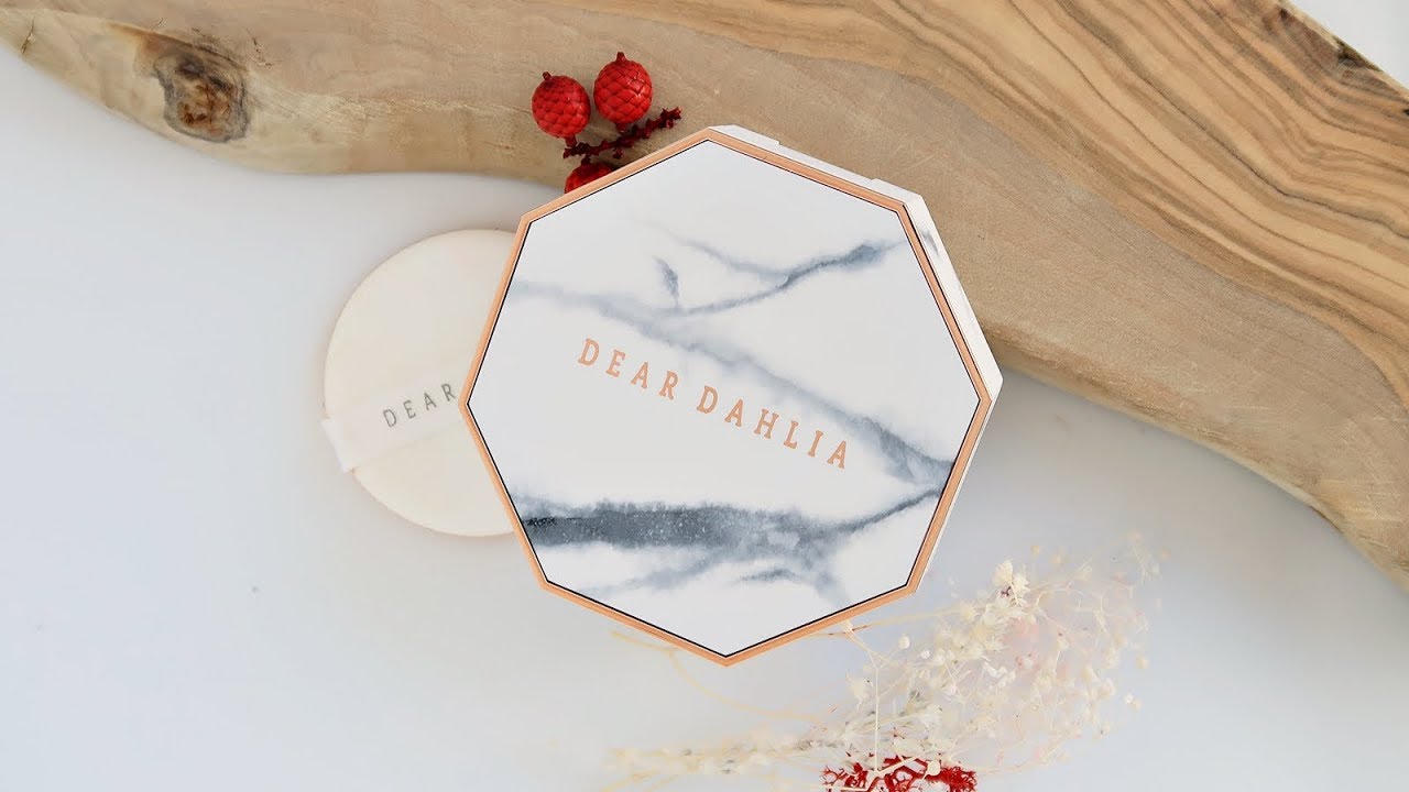cliomakeup-fondotinta-cushion-novità-2019-dear-dahlia-fondo